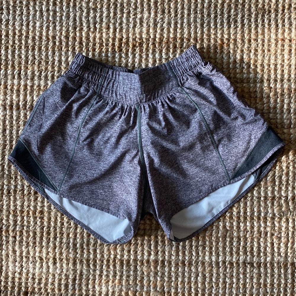 Lululemon Hotty Hot Short